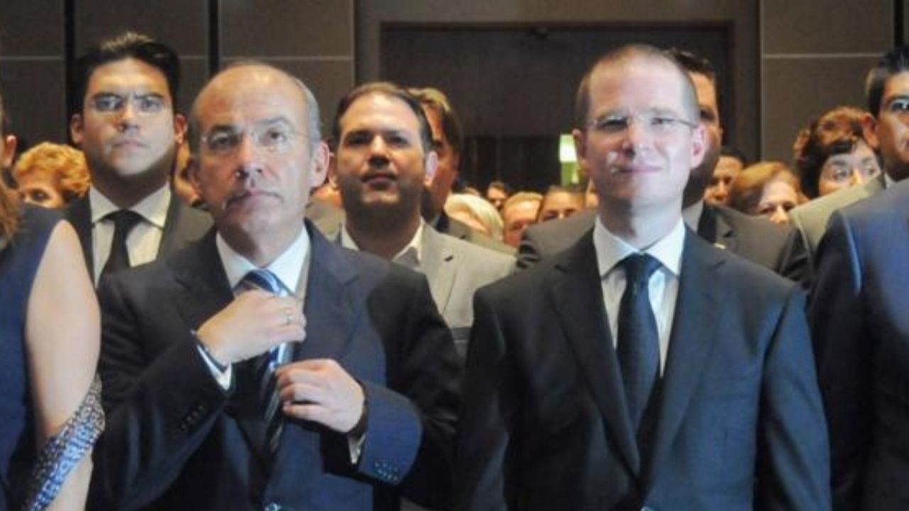 Felipe Calderón trolea a Ricardo Anaya y su gira al estilo AMLO FOTO