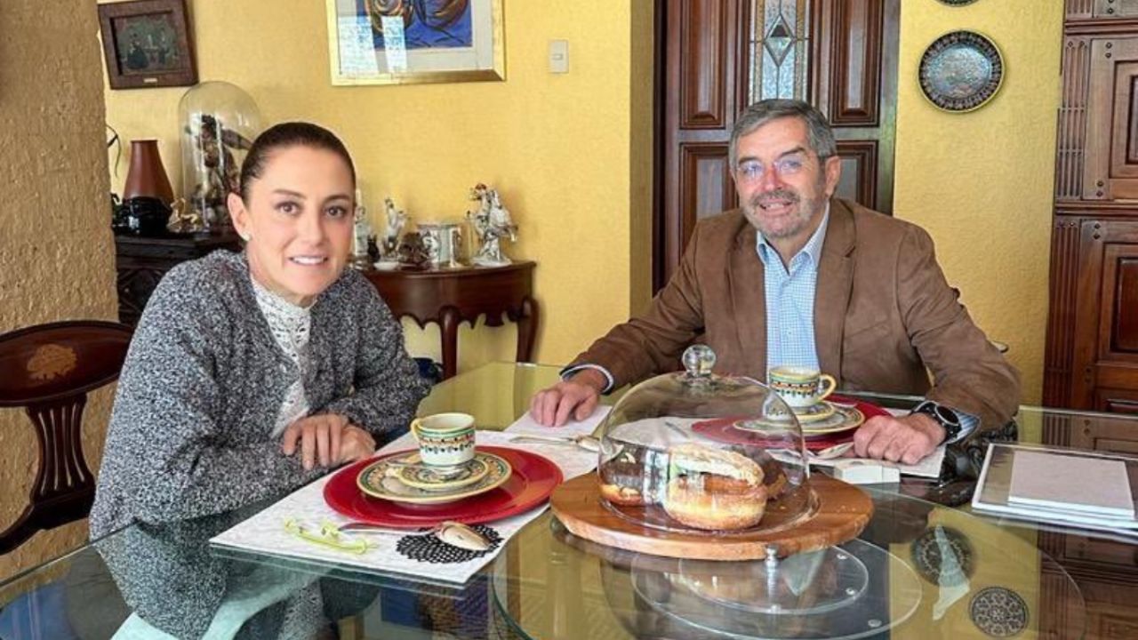 Claudia Sheinbaum y Juan Ramón de la Fuente se reúnen acuerdan trabajo