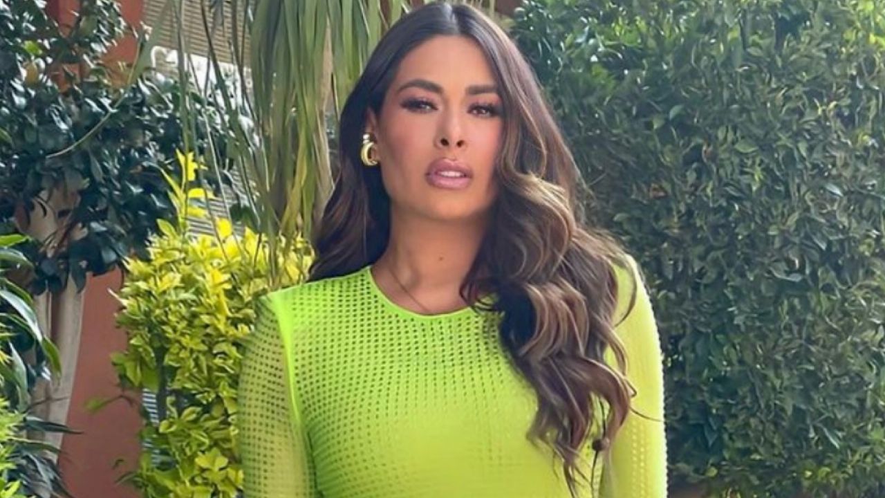 Galilea Montijo Posa Junto A Su Novio Isaac Moreno Y Le Dedica