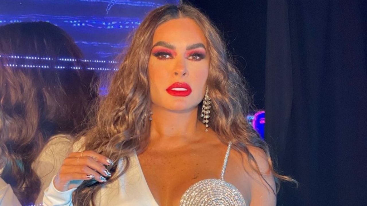 Galilea Montijo El Atrevido Vestido De Transparencias Con El Que Se