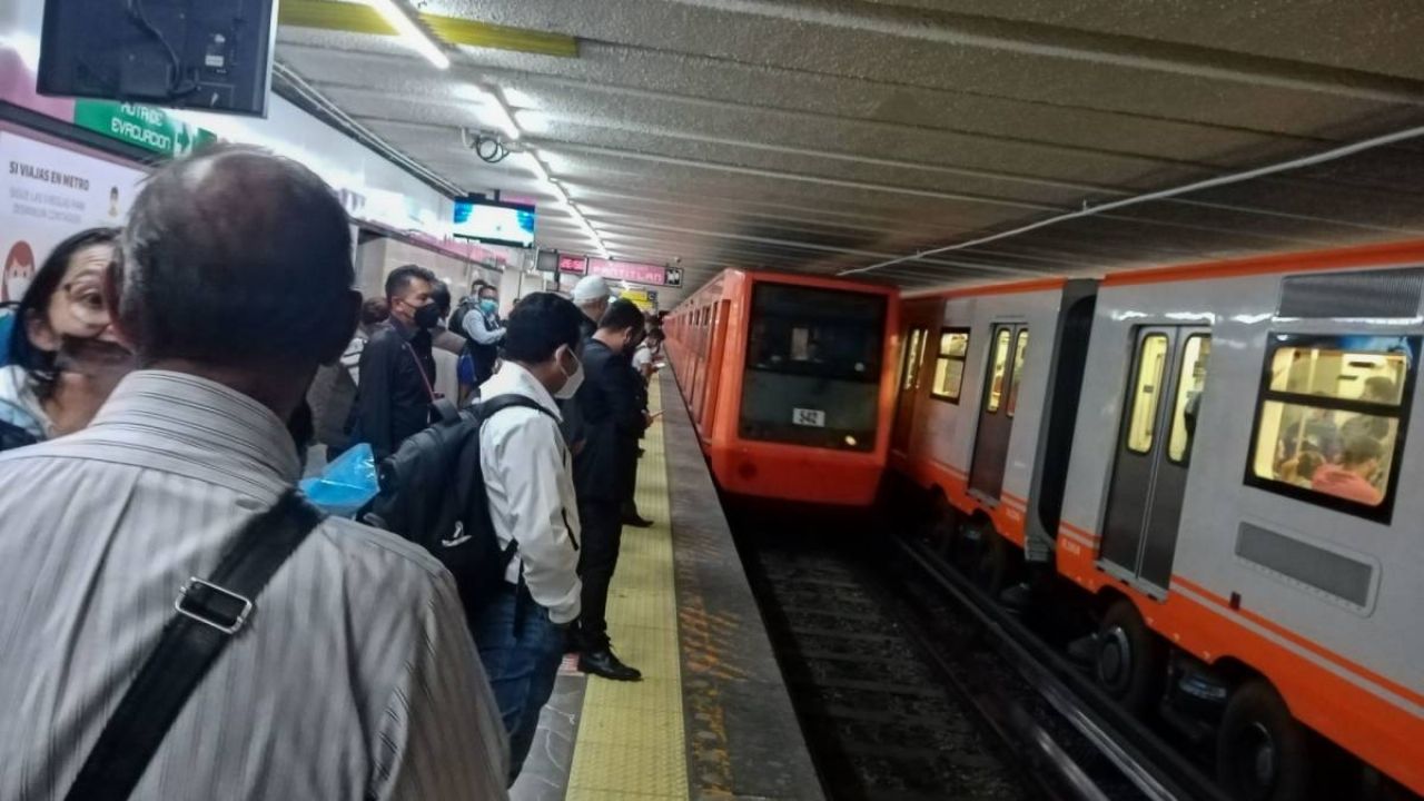 Metro Y Metrob S Cdmx Retrasos Y Saturaciones En El Transporte P Blico