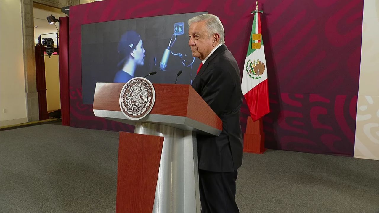 Amlo Vs Peso Pluma La Playlist Definitiva Del Presidente Contra Los