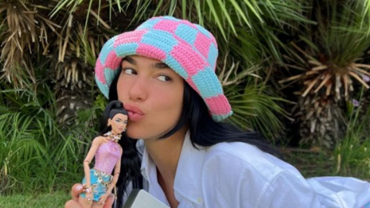 Dua Lipa Incendia La Red Con Bikini De Crochet Al Estilo De Barbie Y