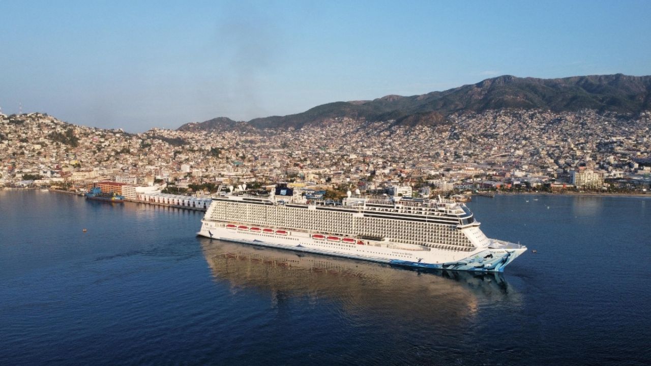 El Norweigan Bliss Llega A Acapulco El Primer Crucero Del El