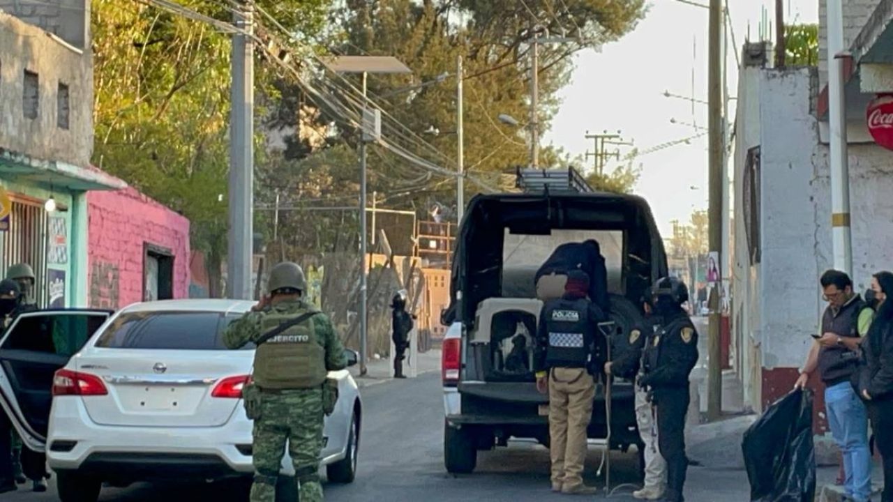 Fuerte Operativo Antidrogas En Tl Huac Deja Detenidos Y Un Perro