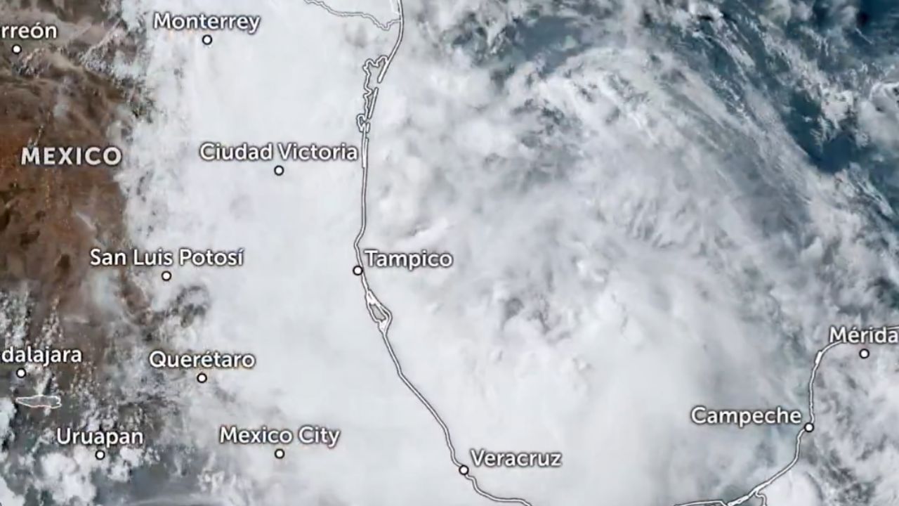 Tormenta Tropical Alberto Toca Tierra En Ciudad Madero Tamaulipas El