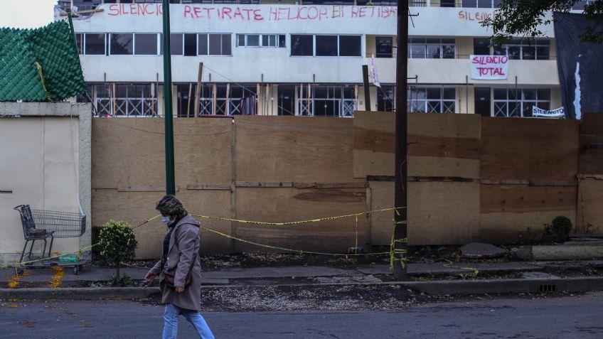 Acusan anomalías en ocho escuelas más