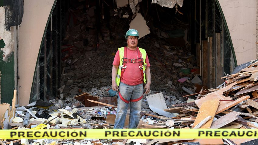 Una familia demuele el edificio de Génova 33, en Zona Rosa