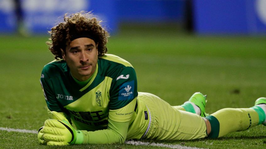 Ochoa, el portero más goleado en España