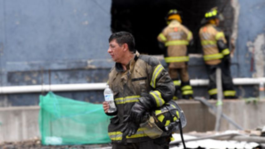 Se registra incendio en bodega de vinos en Iztacalco