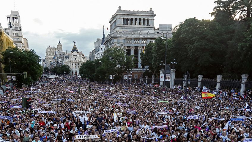 Madrid se rinde ante sus campeones