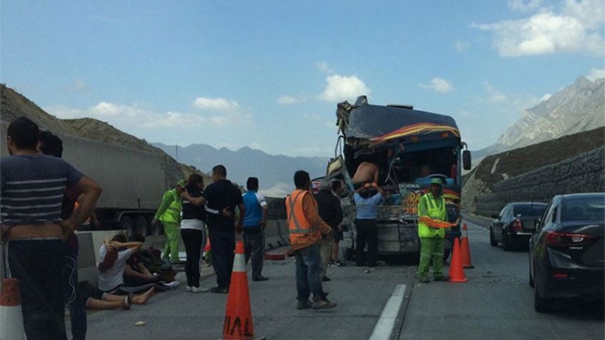 La Sonora Dinamita sufre grave accidente carretero