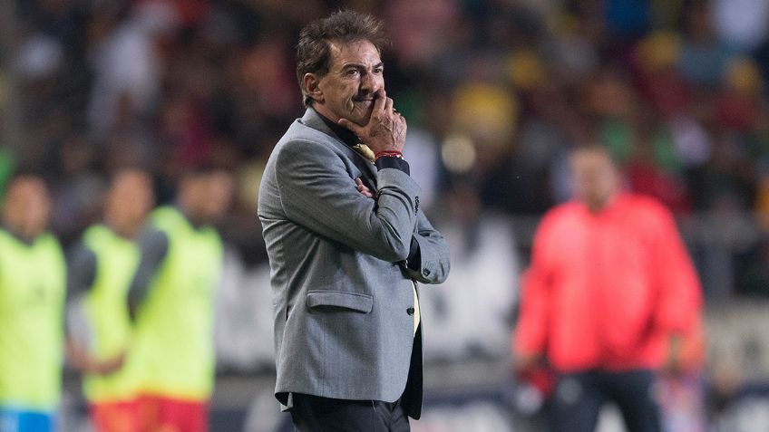 La Volpe: 'Rotaciones dan a entender que no hay figuras”