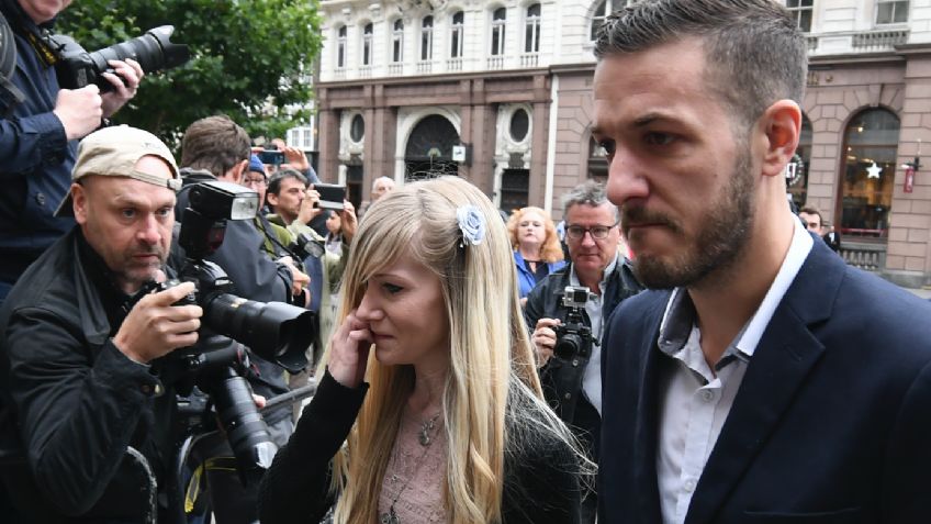 Los padres de Charlie Gard renuncian a batalla legal para llevarlo a EU