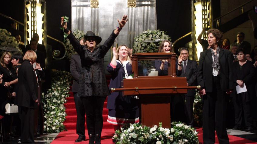 Homenajean a José Luis Cuevas en el Palacio de Bellas Artes