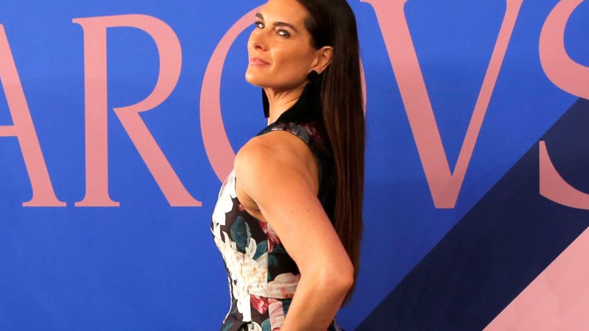 Brooke Shields posa en ropa interior 37 años después de La Laguna Azul