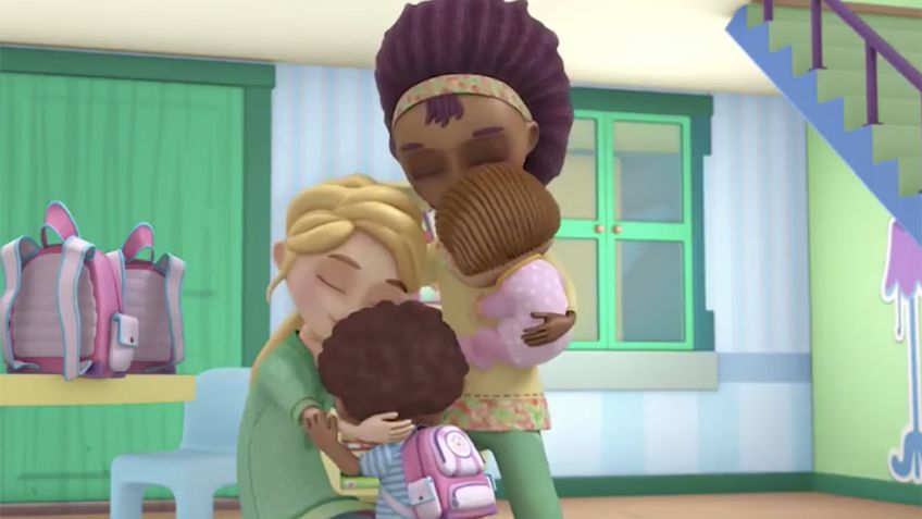 Disney presenta una pareja lesbiana e interracial en una de sus series animadas