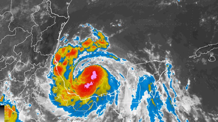 Autoridades de Puebla alertan ante llegada de tormenta Franklin