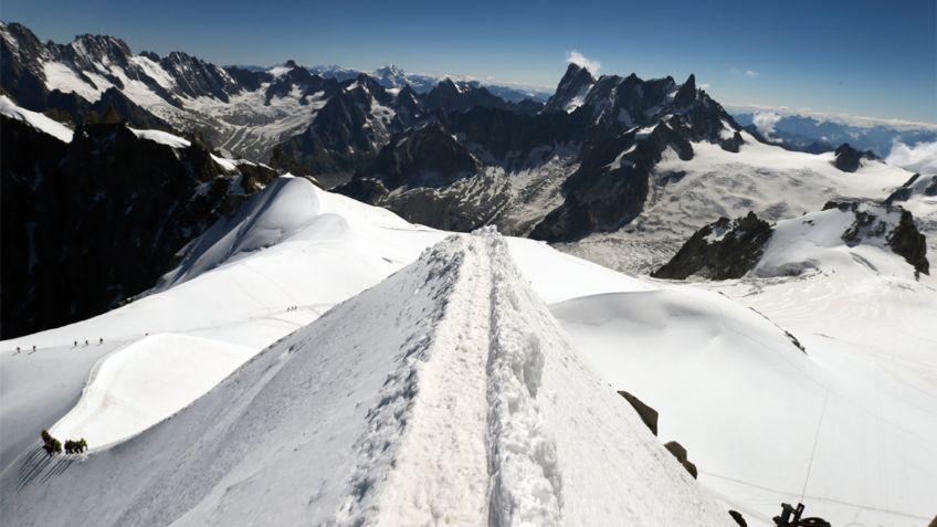 Los glaciares de los Alpes Franceses se derriten tres veces más rápido