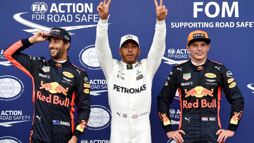 Obtiene Hamilton histórica pole en Italia