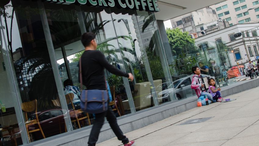 Starbucks cumple 15 años en México