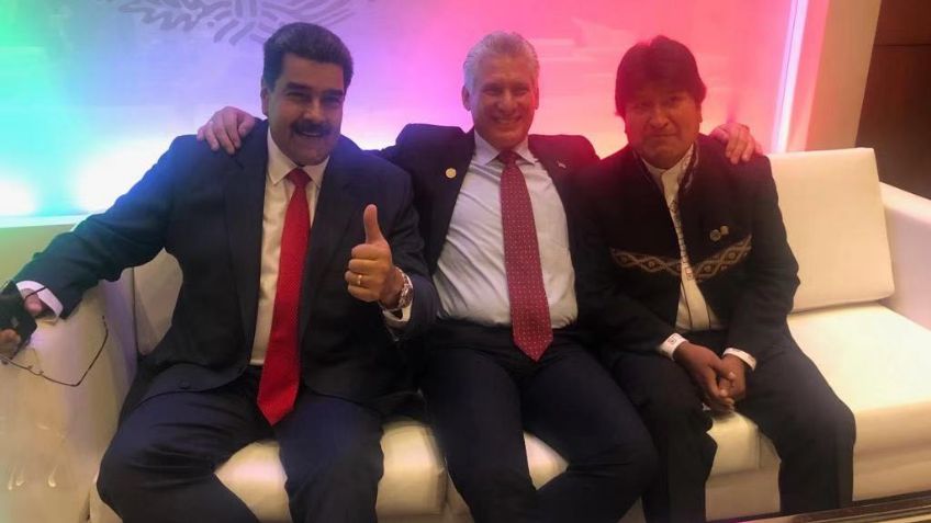 Nicolás Maduro, Evo Morales y Miguel Díaz-Canel posan juntos en apoyo a AMLO