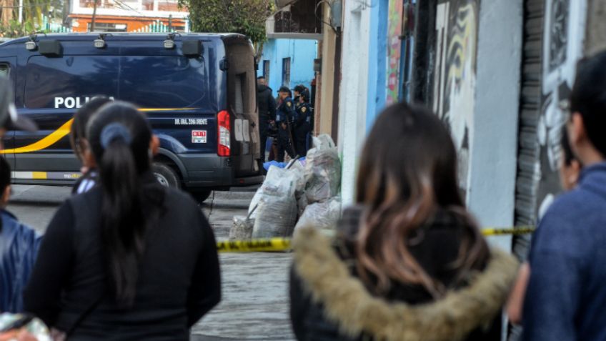 Policías evitan linchamiento de un presunto asaltante en Tláhuac