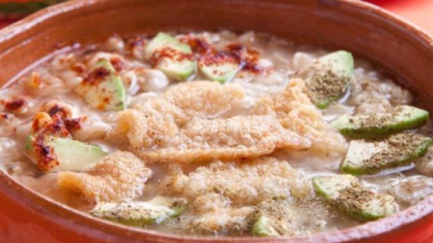 Festeja el 15 de septiembre con un pozole tradicional de Guerrero