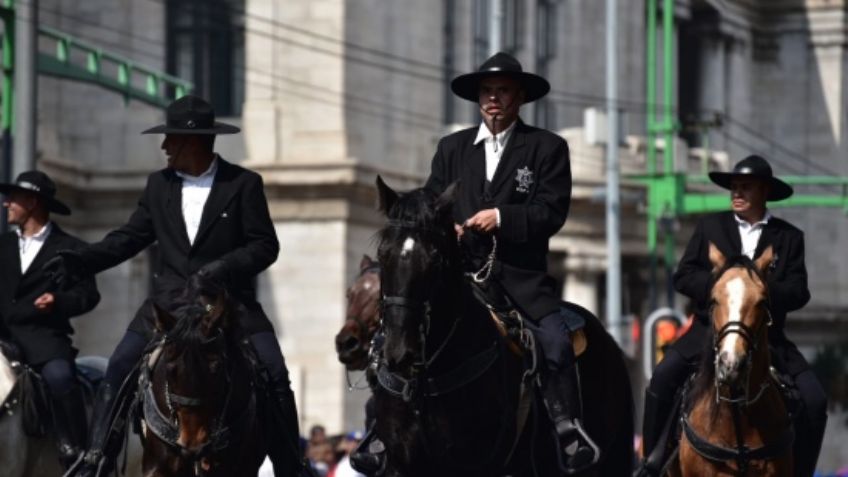 Así se vivió el desfile por el Día de la Revolución Mexicana en el Zócalo: FOTOS