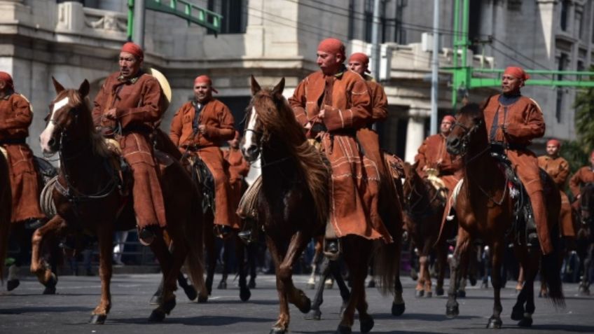 Así se vivió el desfile por el Día de la Revolución Mexicana en el Zócalo: FOTOS