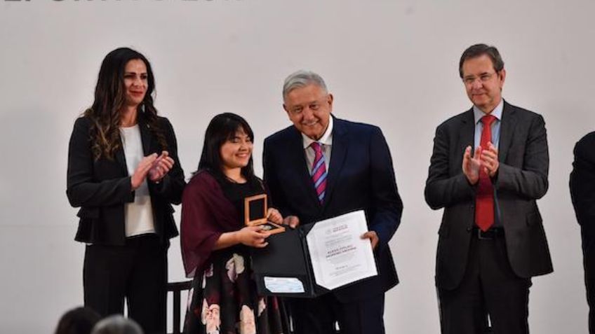 AMLO entrega Premio Nacional del Deporte 2019 a destacados atletas mexicanos: FOTOS