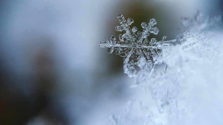 ¡Impresionante! Así se ve una tormenta de nieve antes de tocar tierra: VIDEO