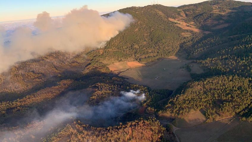 Incendio en Las Vigas, controlado en 85 por ciento; la causa, una fogata descuidada