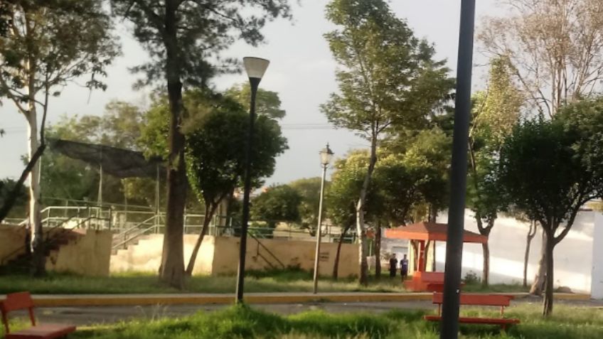 Encuentran a joven ahorcado en el Deportivo Plutarco Elías Calles, en Venustiano Carranza