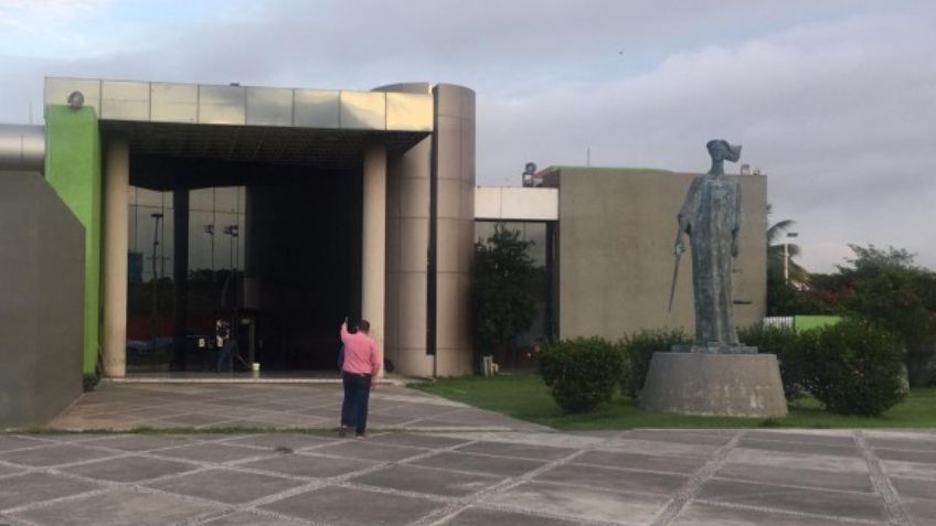 Atacan instalaciones de la Fiscalía General en Colima