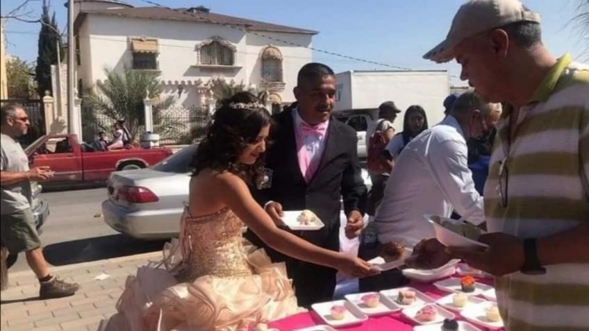 ¡Enorme corazón! Quinceañera festeja su cumpleaños compartiendo banquete con personas de la calle: FOTOS