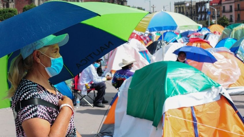 Usuarios en redes desatan burlas ante la llegada de FRENA al Zócalo