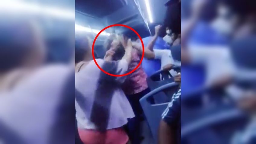 Mujeres se disputan el amor de un hombre a golpes en el CAMIÓN: VIDEO