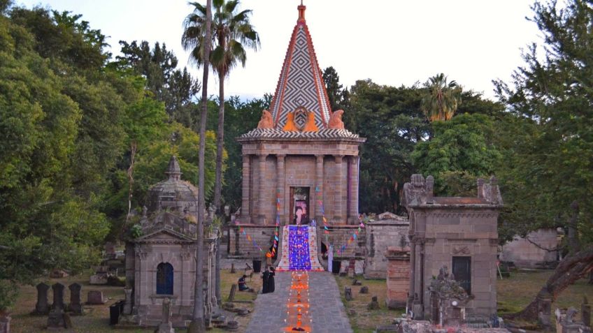 Este es el Panteón Belén, el cementerio en Jalisco que resguarda un vampiro