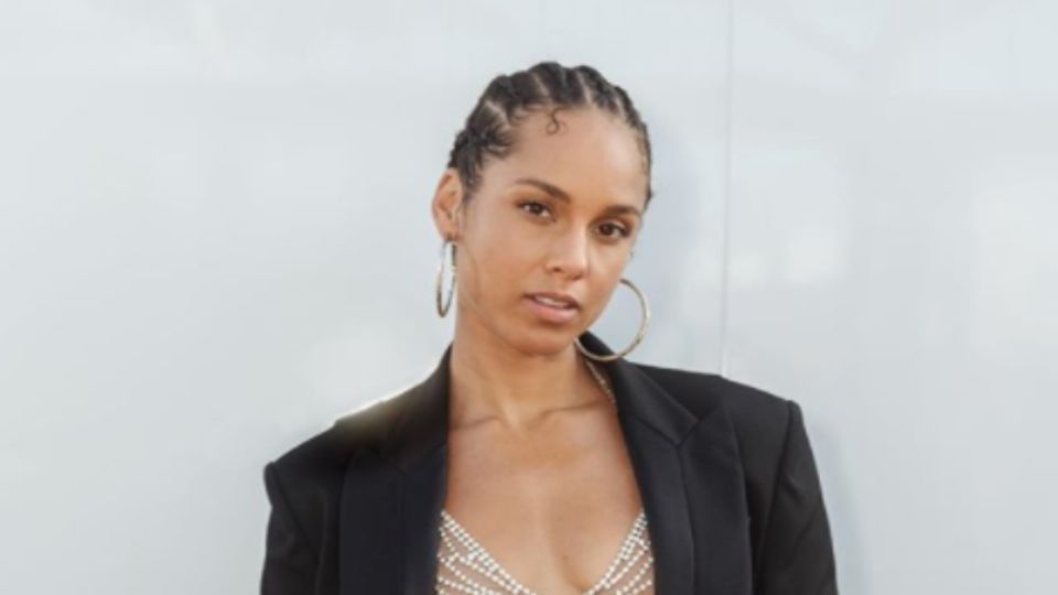 Alicia Keys sorprende con nuevo look. Foto: Instagram @aliciakeys