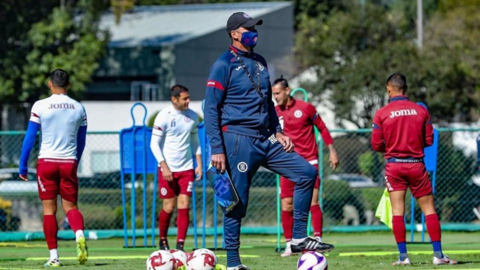 Robert Dante Siboldi dejará de ser técnico de Cruz Azul 
FOTO: Twitter