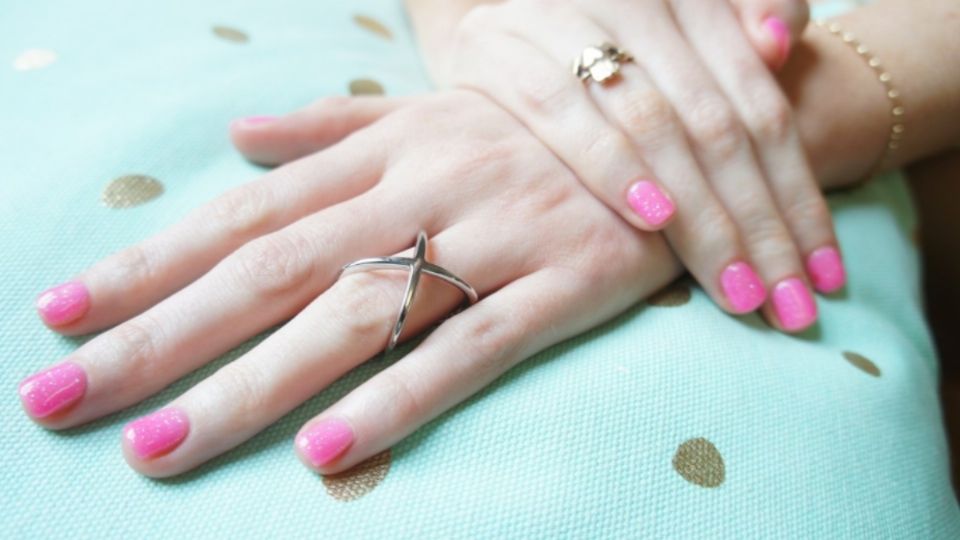 El color ideal de esmalte para uñas según tu signo del zodiaco. Foto: Pxhere