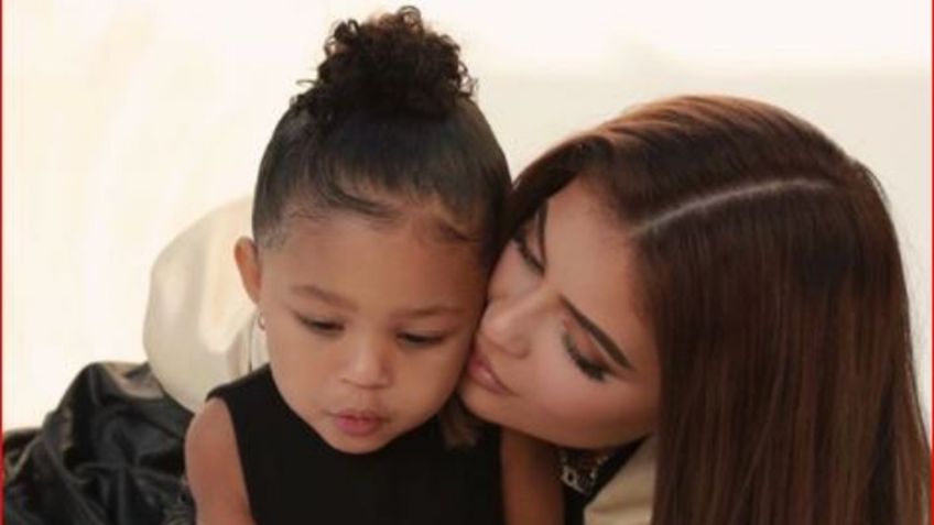 Stormi, hija de Kylie Jenner, regresa a clases con mochila de LUJO; vale MILES de pesos