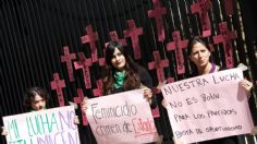 MARCHAS CDMX: Frente nacional #NiUnaMenos continúa con manifestación en el Senado