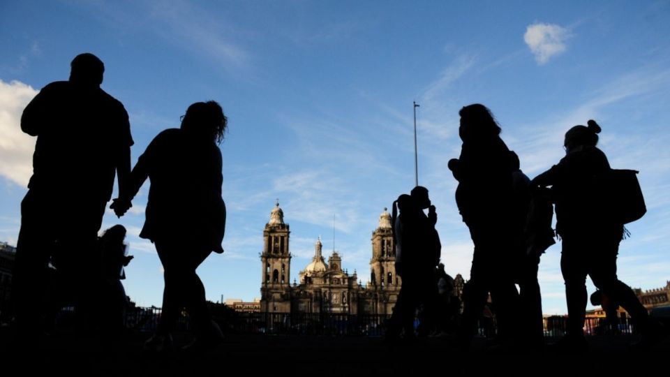 La gente ha comenzado a salir a las calles en la CDMX. Foto: Cuartoscuro