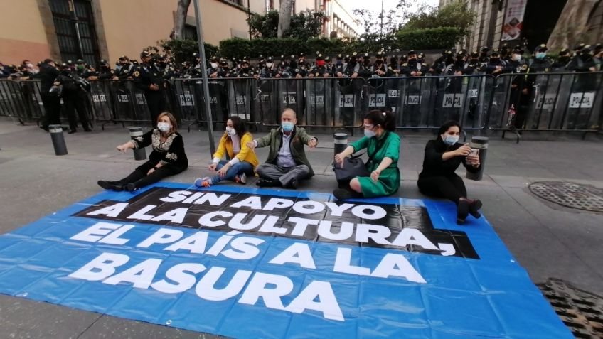 Con policía, Senado debate fideicomisos