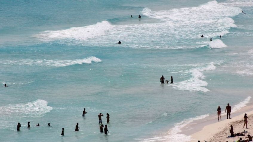 López Obrador pública decreto para que playas sean de libre de acceso