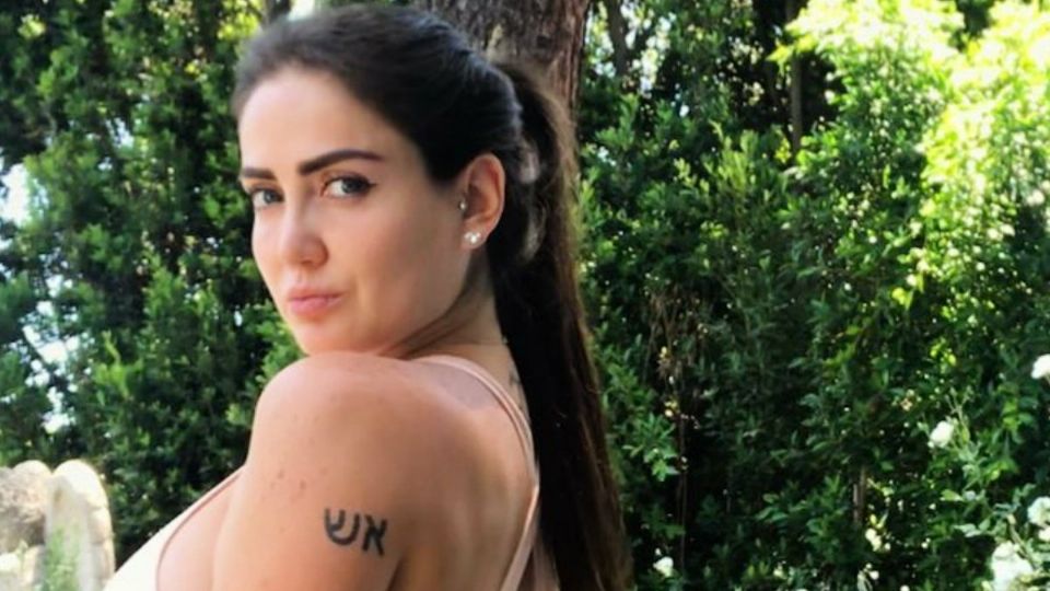 La influencer ha impactado por su belleza en redes sociales. Foto: Especial.