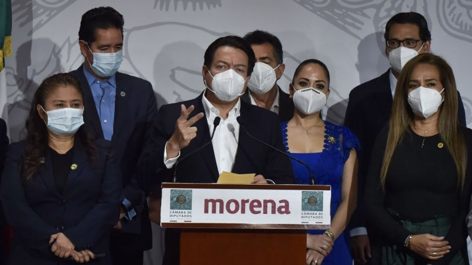 Mario Delgado, diputado y coordinador de Morena, ofreció conferencia de prensa la tarde antes de dar a conocer su contagio. FOTO: Cuartoscuro
