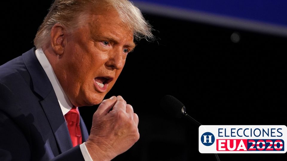 Donald Trump durante segundo debate. Foto: AFP